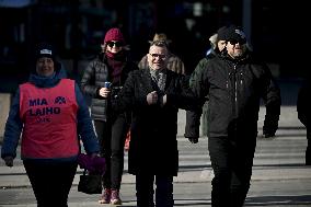 Chairperson of the National Coalition Party Petteri Orpo campaigns