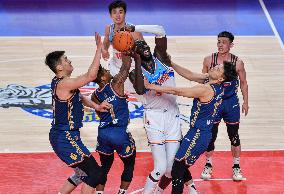 (SP)CHINA-XINJIANG-URUMQI-BASKETBALL-CBA LEAGUE-NANJING VS XINJIANG (CN)