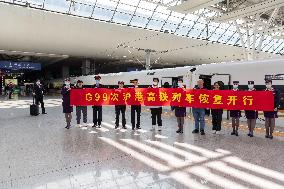 CHINA-SHANGHAI-HONG KONG-HIGH-SPEED RAILWAY-RESUMPTION (CN)