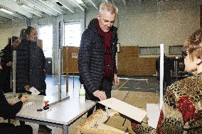 Chairperson of The Finns Party Riikka Purra voting during parliamentary elections