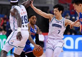 (SP)CHINA-QINGDAO-BASKETBALL-CBA LEAGUE-BEIJING VS QINGDAO (CN)