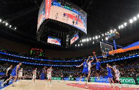 (SP)CHINA-URUMQI-BASKETBALL-CBA LEAGUE-XINJIANG VS TIANJIN (CN)