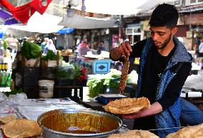 SYRIA-DAMASCUS-RAMADAN-NAEM CAKE