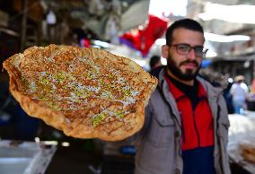 SYRIA-DAMASCUS-RAMADAN-NAEM CAKE