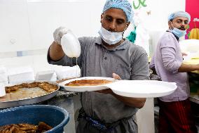 YEMEN-SANAA-RAMADAN SWEETS