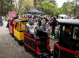 U.S.-SAN MATEO-DAILY LIFE-EASTER DAY EVENT