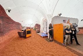 NASA unveils Mars simulation habitat
