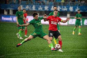 (SP)CHINA-HUZHOU-FOOTBALL-CSL-CHANGCHUN YATAI VS ZHEJIANG FC (CN)