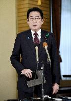 Japan PM Kishida reacts to explosive attack