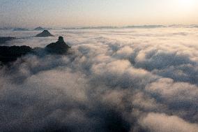 CHINA-CHONGQING-JINFO MOUNTAIN-SCENERY (CN)