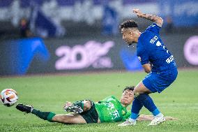 (SP)CHINA-WUHAN-FOOTBALL-CSL-WUHAN THREE TOWNS VS BEIJING GUOAN (CN)