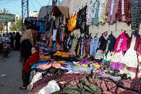 MIDEAST-GAZA CITY-EID AL-FITR-MARKET
