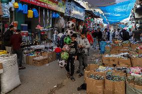 MIDEAST-GAZA CITY-EID AL-FITR-MARKET