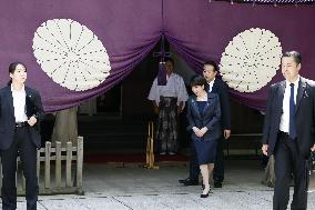 Japan minister visits Yasukuni shrine