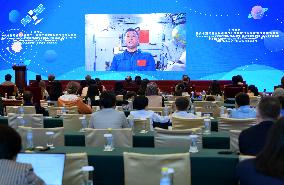 CHINA-BEIJING-TIANGONG-ASTRONAUTS-SCO-INTERACTION (CN)