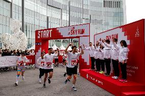 (SP)SOUTH KOREA-SEOUL-LOTTE WORLD TOWER-SKY RUN