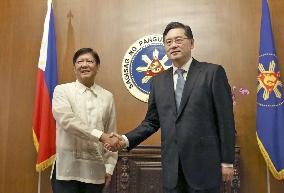 Marcos-Qin talks in Manila