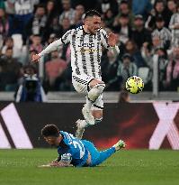 (SP)ITALY-TURIN-FOOTBALL-SERIE A-JUVENTUS VS NAPOLI