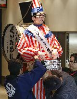 Osaka's drum-playing doll Kuidaore Taro
