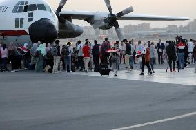 EGYPT-CAIRO-EVACUATION-SUDAN-ARRIVAL