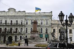 Catherine II statue removed in Odessa