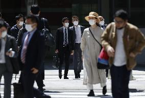 Japan formally decides to downgrade COVID-19 to flu level on May 8