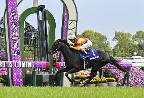 Horse racing: Justin Palace claims Spring Tenno-sho