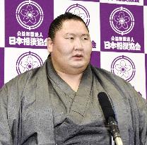 Sumo: Former sekiwake Ichinojo retires