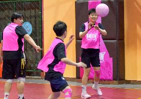 (SP)CHINA-URUMQI-WOMEN'S BASKETBALL CLUB (CN)