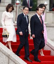 Japan PM Kishida visits Seoul