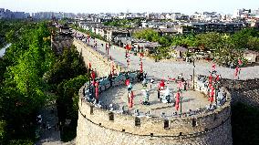 CHINA-SHAANXI-XI'AN-LANDMARK-ANCIENT CITY WALL (CN)