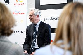 Inauguration Of The New Class Of l’Escalator - Levallois