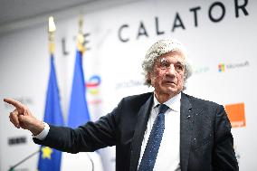 Inauguration Of The New Class Of l’Escalator - Levallois