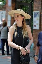 Amber Heard Out And About - Madrid