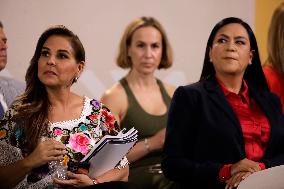 President Of Mexico At Press Conference At National Palace