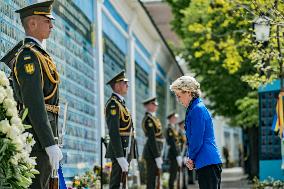 Ursula von der Leyen visits Kyiv to mark Europe Day.