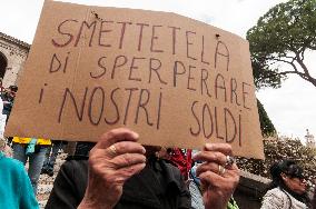 Demonstration In The Campidoglio Against The Ztl