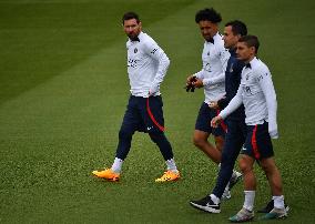 PSG Training - Saint-Germain-en-Laye