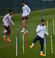 PSG Training - Saint-Germain-en-Laye