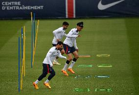 PSG Training - Saint-Germain-en-Laye