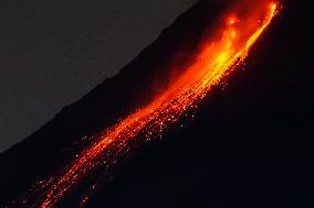 Indonesia's Mount Merapi Spews Ash And Lava