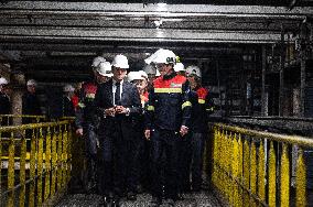 President Macron visiting the Aluminium Dunkerque factory