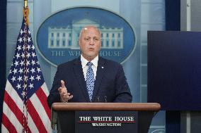 Landrieu Briefs the Media