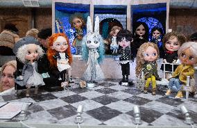 RUSSIA-ST. PETERSBURG-DOLLS-EXHIBITION