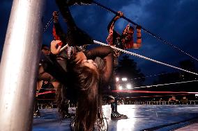 Women's Wrestling Show As Part Of Mother's Day