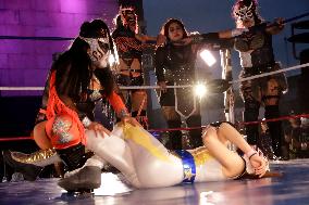 Women's Wrestling Show As Part Of Mother's Day