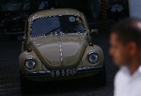 Vintage Volkswagen Beetle Cars In Sri Lanka