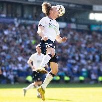 Bolton Wanderers v Barnsley: Sky Bet League One Play-Off Semi-Final First Leg