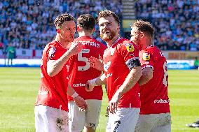 Bolton Wanderers v Barnsley: Sky Bet League One Play-Off Semi-Final First Leg