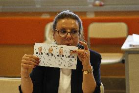 Votes Counting - Istanbul